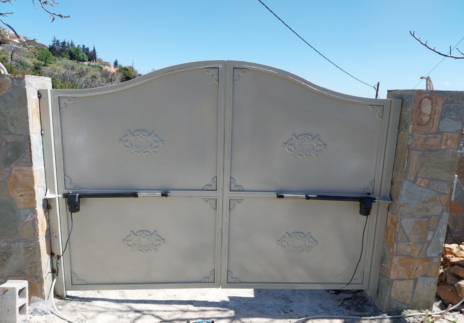 Γκαραζόπορτες & Ρολά Ασφαλείας Αττική